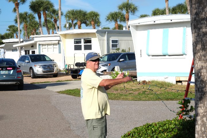 2023 Christmas Decorating at Gulf to Bay - Slide 9