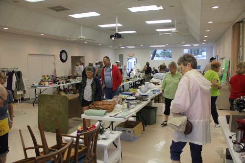 Gulf to Bay 2015 Carnival <br> Photos by  Jim Ackert - Slide 16