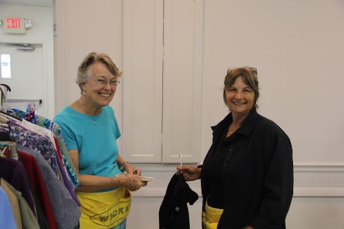 Gulf to Bay 2015 Carnival <br> Photos by  Jim Ackert - Slide 18