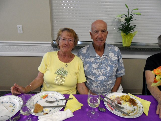 Easter Dinner - 2015 - Slide 31