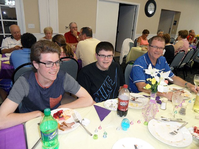 Easter Dinner - 2015 - Slide 33