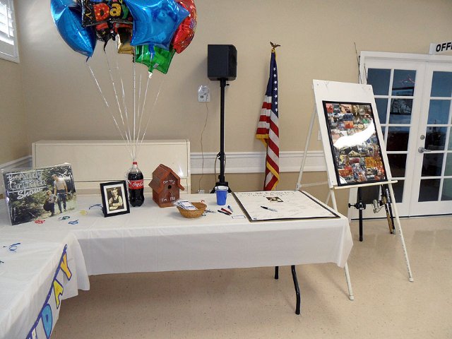 Les Downings 90th birthday Party - Slide 6