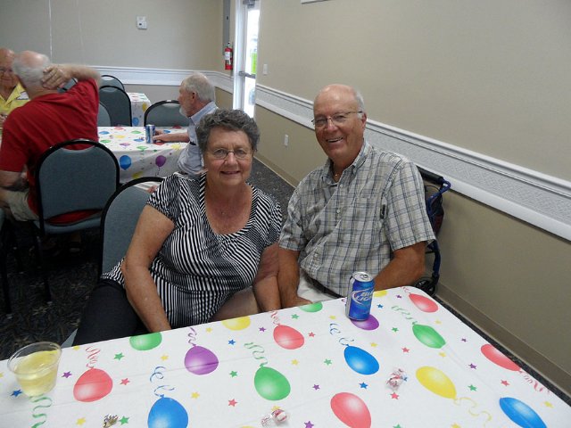 Les Downings 90th birthday Party - Slide 24