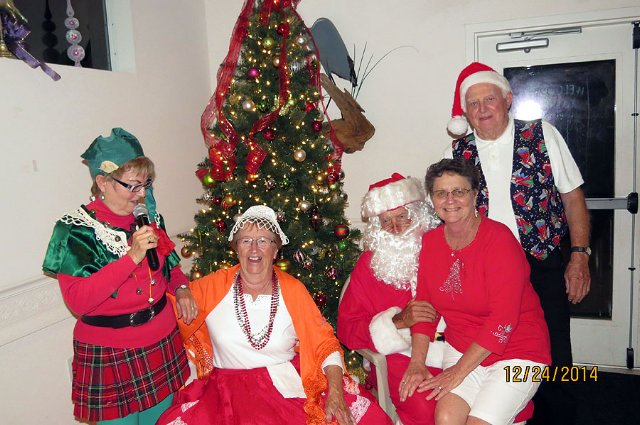 Christmas Eve 2014 <br> Photos by Nora Szabo - Slide 50