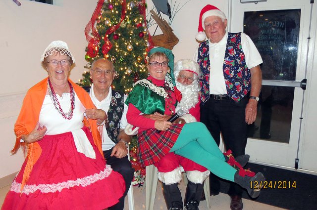 Christmas Eve 2014 <br> Photos by Nora Szabo - Slide 54